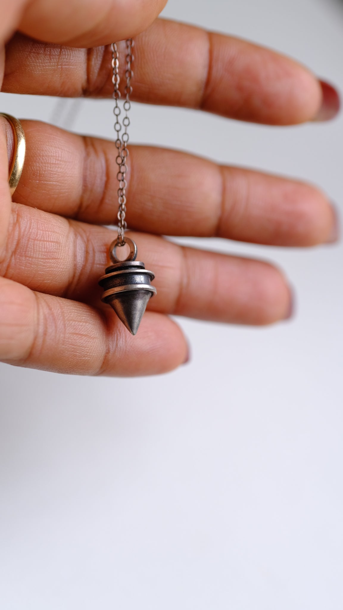 925 sterling silver vintage necklace with top pendant