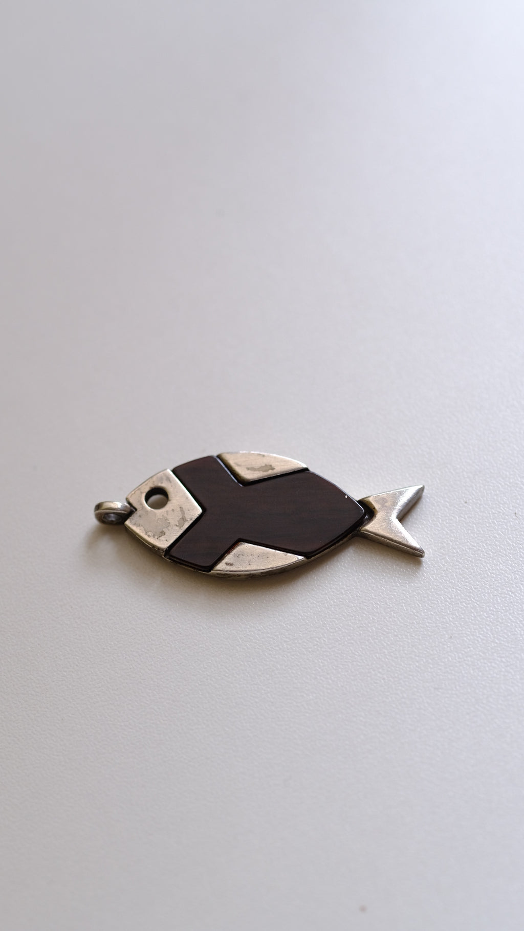 Vintage  Sterling silver fish pendant