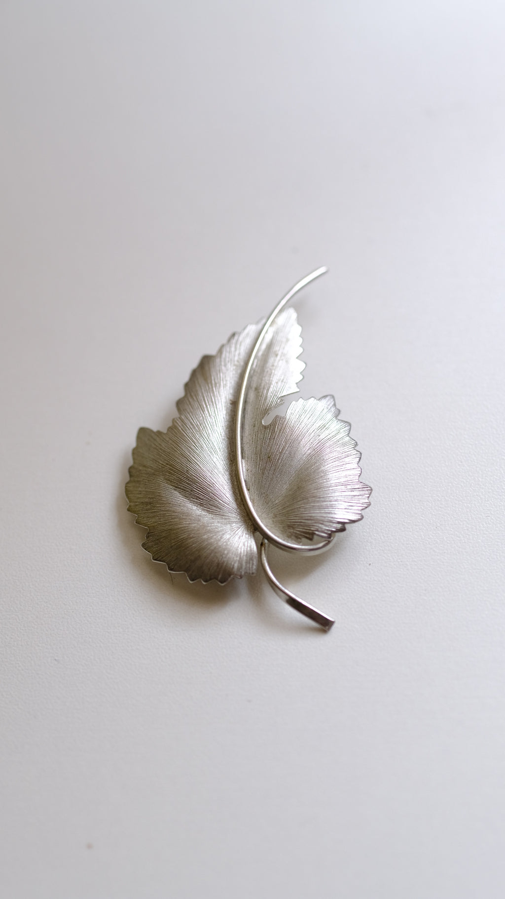 Vintage silver tone brooch