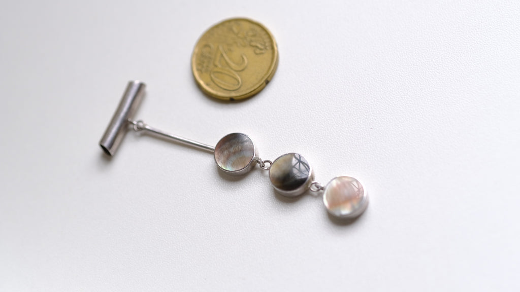 Vintage mother of pearl pendant