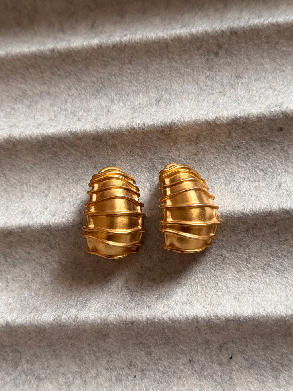 Vintage clip ons