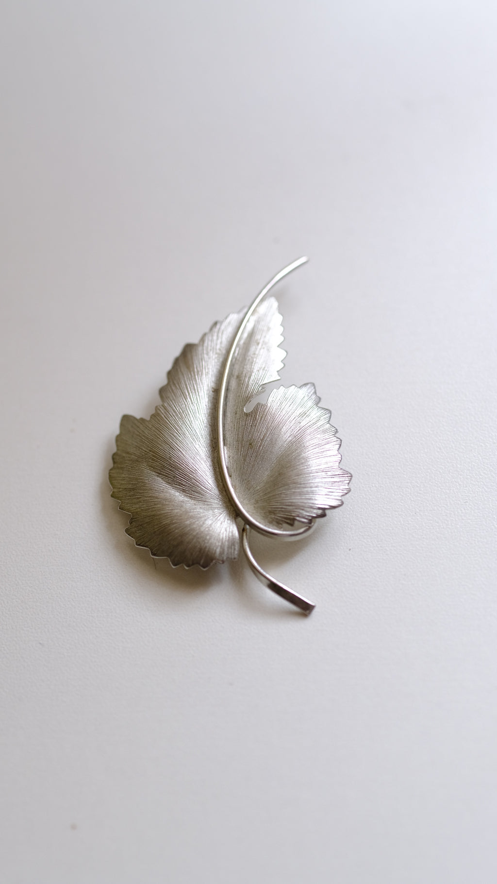 Vintage silver tone brooch